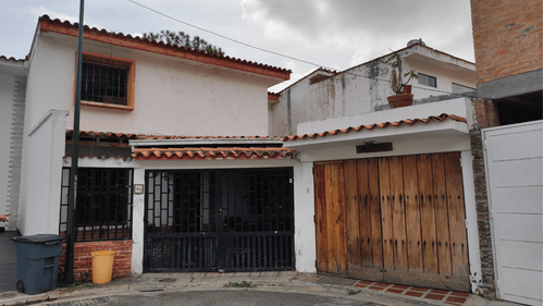 Casa en venta Colinas La California Urbanización Cotopery 400 m2