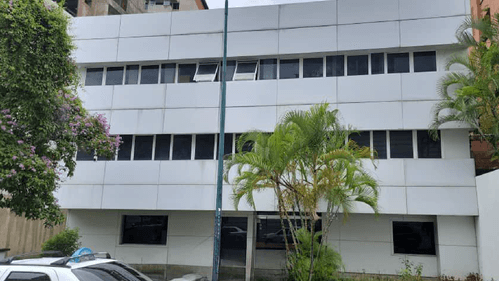 Edificio comercial en venta Clinica Campo Alegre Sanatrix 1620 m2